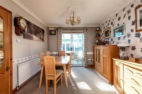 3 bedroom semi-detached house for sale, Horwood Close, Rochester