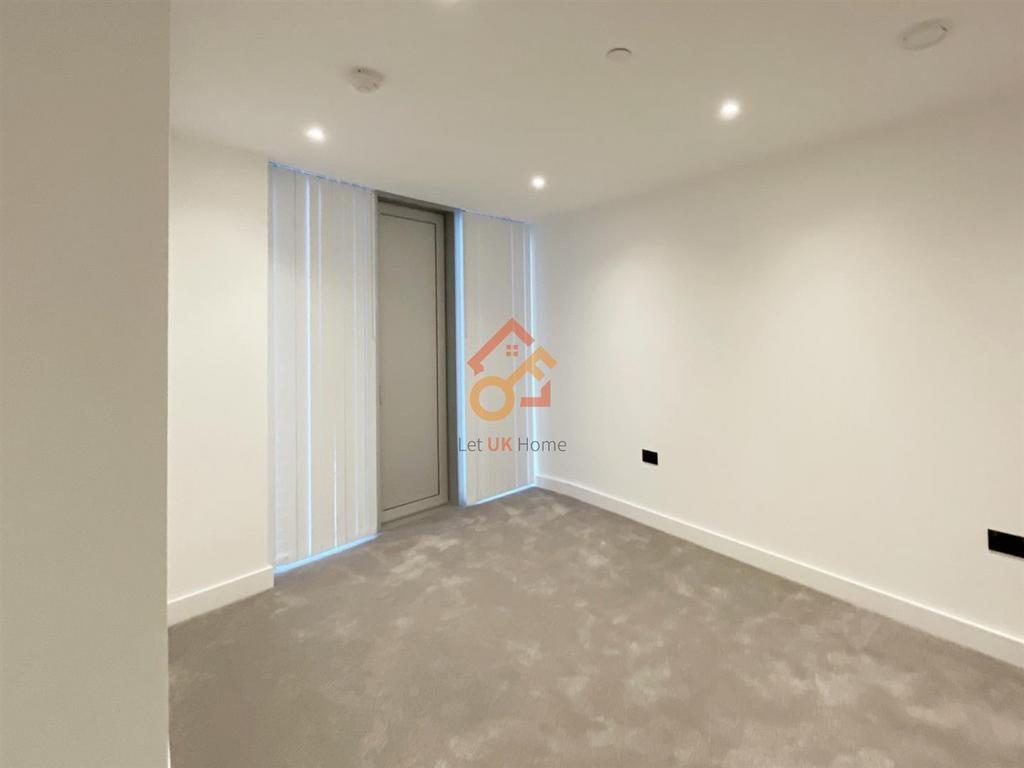 ???? 2025-12-01 110809 658.jpg