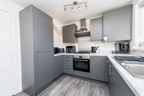 3 bedroom semi-detached house for sale, Jacquard Road, Skelmanthorpe, HD8
