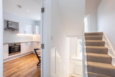 2 bedroom flat for sale, Pearson Street, Hoxton, E2