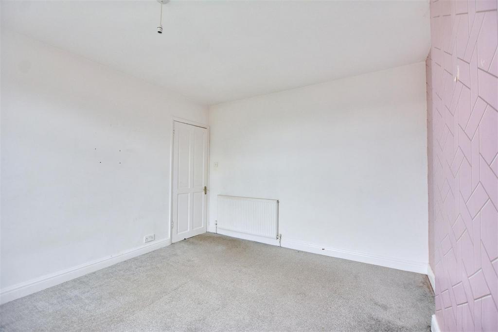 Bedroom 2 2.jpeg