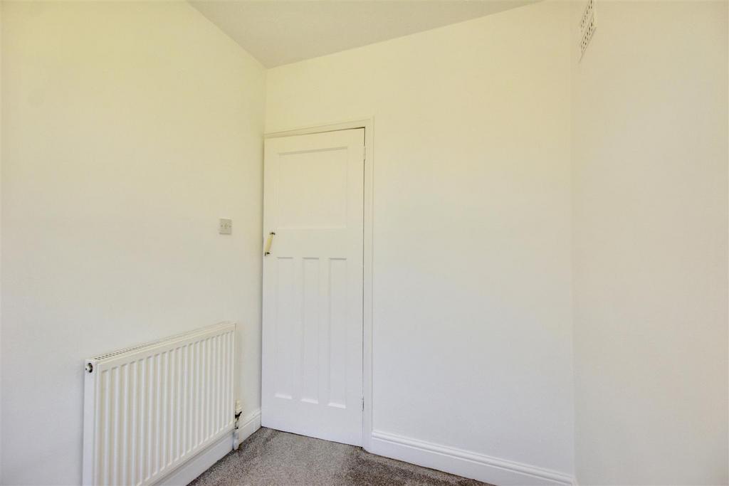 Bedroom 3 2.jpeg