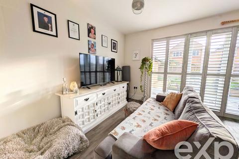 3 bedroom detached house for sale, Broadclough Way, Maidstone ME17