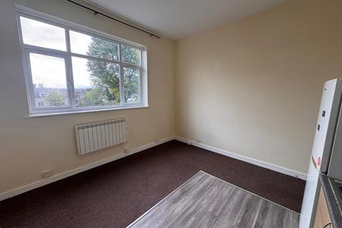 undefined, 6 Eldon Park, London SE25