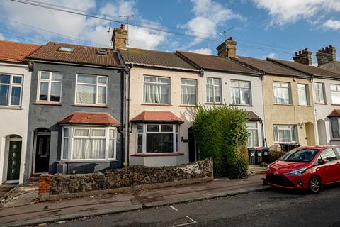 Gainsborough Drive, Westcliff-on-sea, SS0