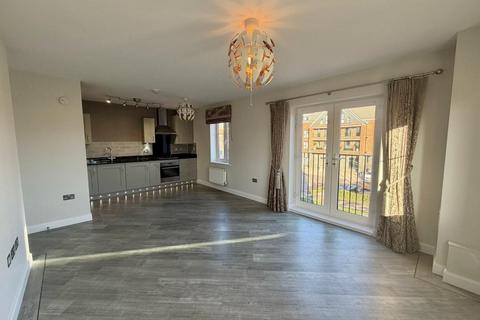 2 bedroom flat to rent, William Heelas Way,  Wokingham,  RG40