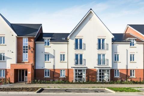 2 bedroom flat to rent, William Heelas Way,  Wokingham,  RG40