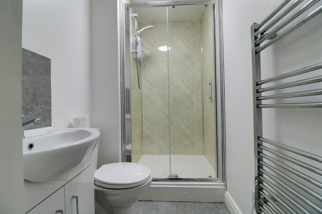 Shower room.jpg