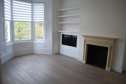 2 bedroom flat to rent, 104 South Hill Park, London