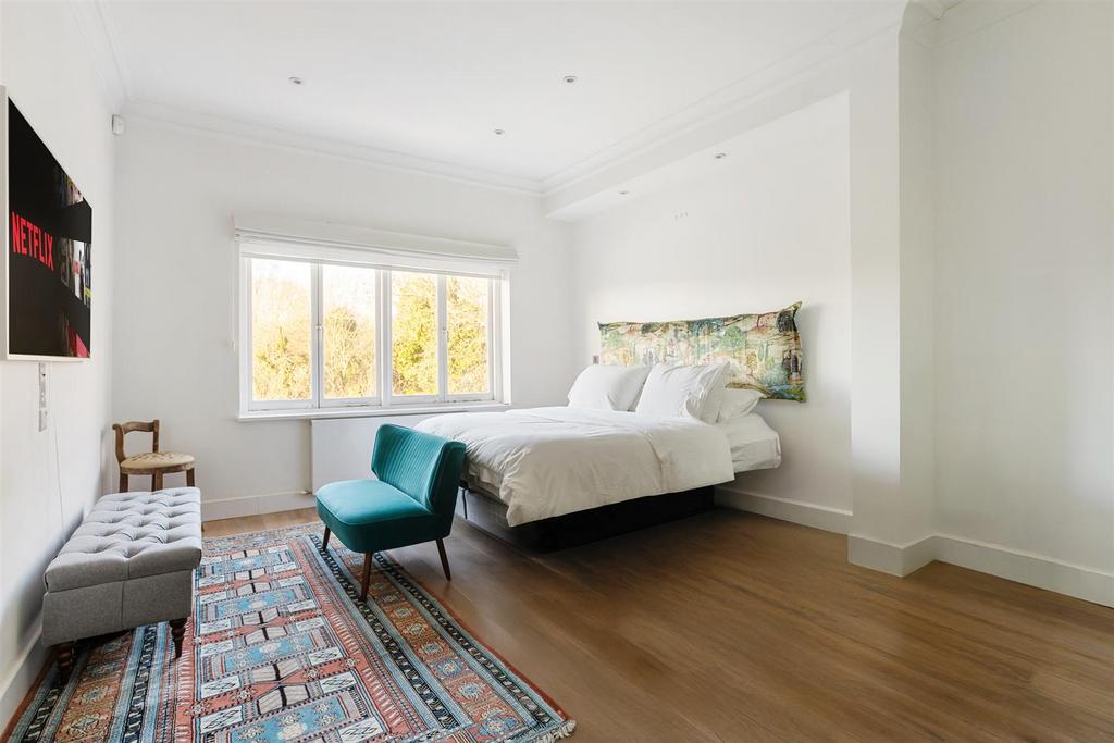 104 South Hill Park NW3-10.jpg