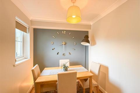 1 bedroom flat for sale, Cherry Orchard, Southminster