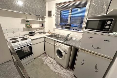 undefined, Bays Farm Court, Bath Road, West Drayton, UB7