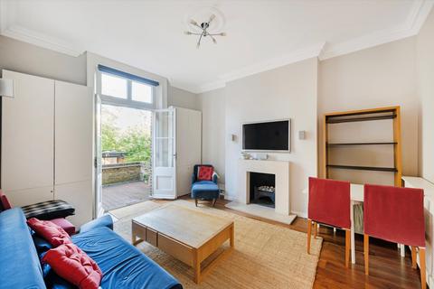 2 bedroom flat for sale, Crossfield Road, London, NW3
