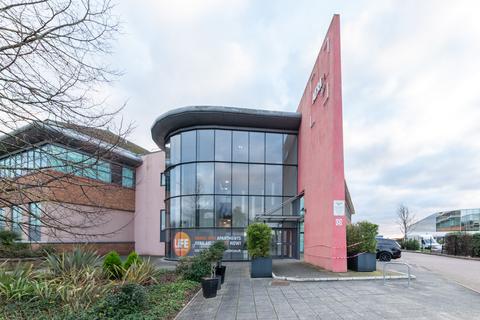 1 bedroom flat for sale, Bath Road, Slough SL1