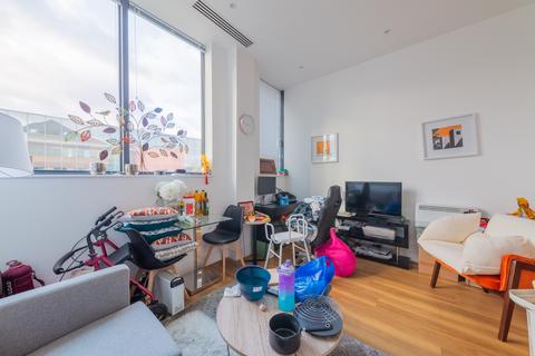 1 bedroom flat for sale, Bath Road, Slough SL1