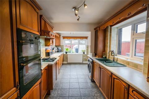 4 bedroom semi-detached house for sale, Ancaster Avenue, Grimsby, Lincolnshire, DN33
