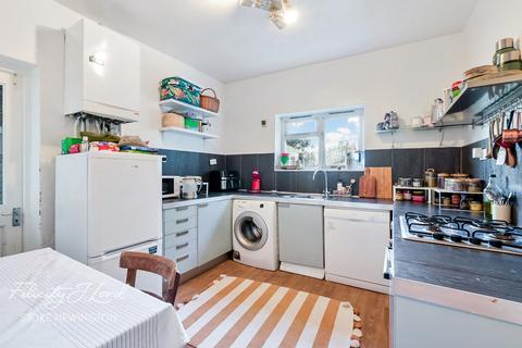 undefined, Beatrice Road, LONDON N4