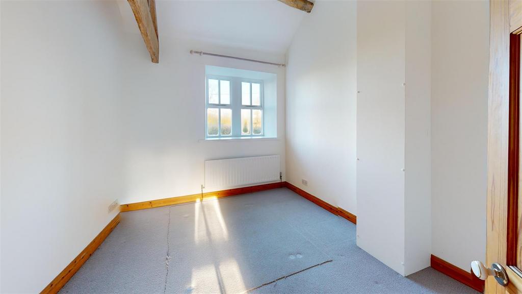 Barn-Lodge-Bedroom 1.jpg