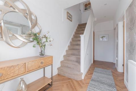 3 bedroom semi-detached house for sale, Haslucks Green Road, Solihull B90
