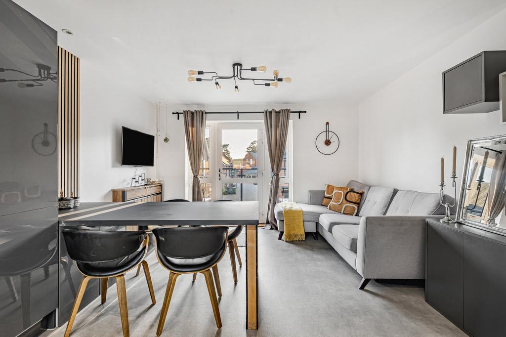 Dining/Living
