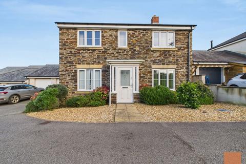 4 bedroom detached house for sale, Park Kres, St Agnes