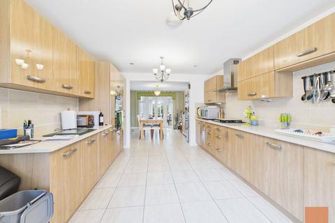 4 bedroom detached house for sale, Park Kres, St Agnes