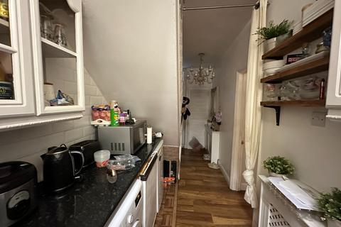 undefined, Hedgemans Road, Dagenham RM9