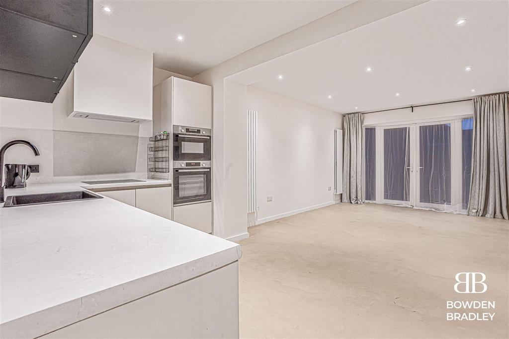 A7 00632-HDR.jpg