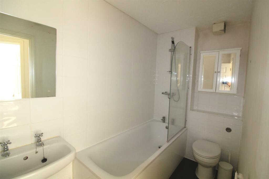 Bathroom 2