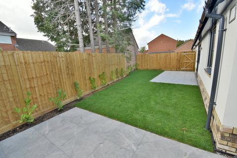 1 bedroom detached bungalow for sale, Barnes Road, Bournemouth, BH10
