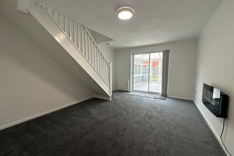 undefined, Celandine, Tamworth B77