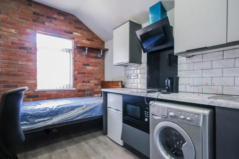 1 bedroom terraced house to rent, 664 Pershore Road, Birmingham B29