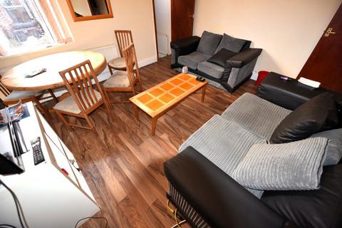 17 Hessle View