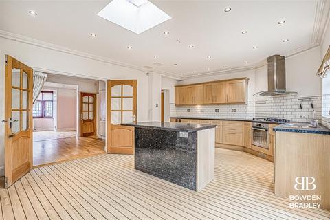 undefined, Brockham Drive, Gants Hill
