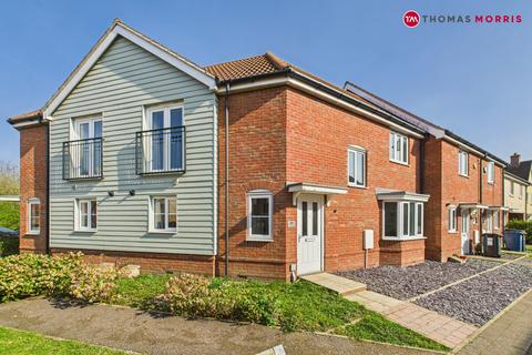 3 bedroom terraced house for sale, Crocus Close, St. Neots PE19