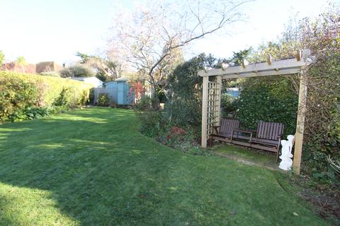 4 bedroom detached house for sale, Wenthill Close, East Dean BN20