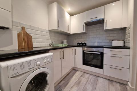 1 bedroom ground floor flat to rent, Duncombe Street, Kingsbridge