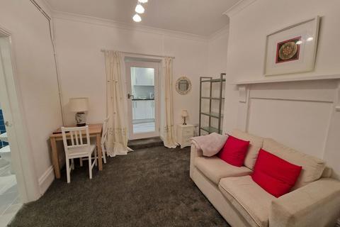 1 bedroom ground floor flat to rent, Duncombe Street, Kingsbridge