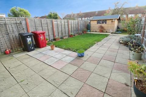 undefined, Ryvers Road, Langley