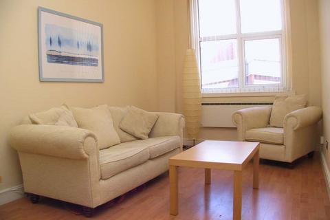 1 bedroom flat to rent, Tower House, City Centre,