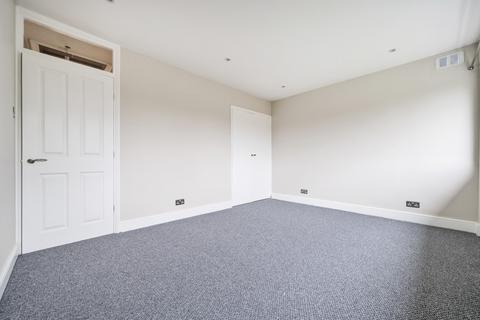 undefined, Oakways London SE9