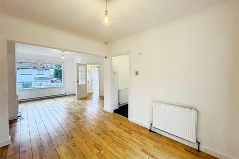 3 bedroom semi-detached house to rent, Balfron Crescent, Lanarkshire ML3
