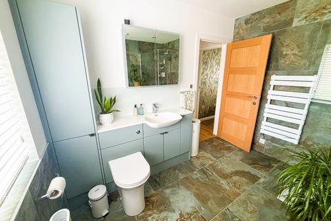 undefined, Kingsway, Mark, Highbridge, Somerset, TA9
