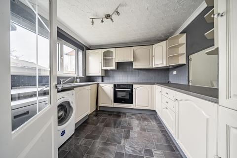 3 bedroom terraced house to rent, Louvain Road Greenhithe DA9
