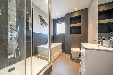 3 bedroom terraced house to rent, Louvain Road Greenhithe DA9