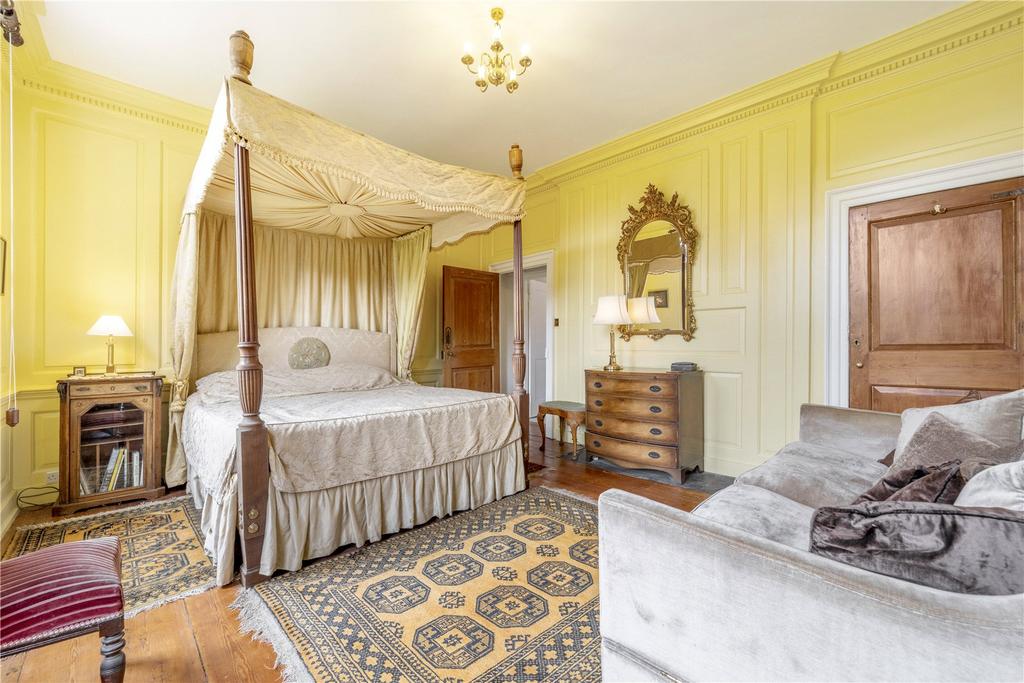 Principal Bedroom