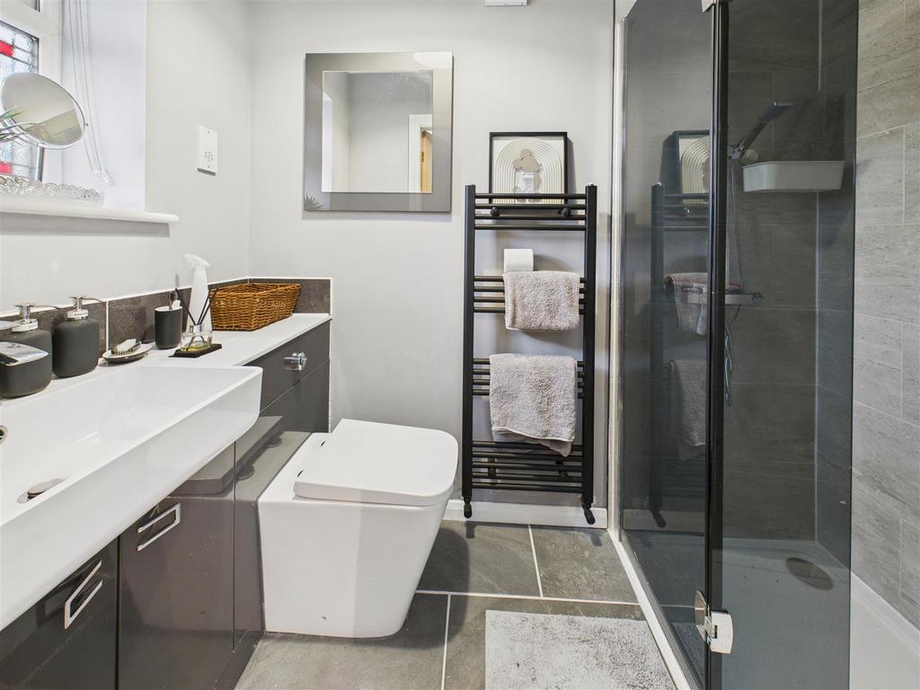 En-Suite Shower Room