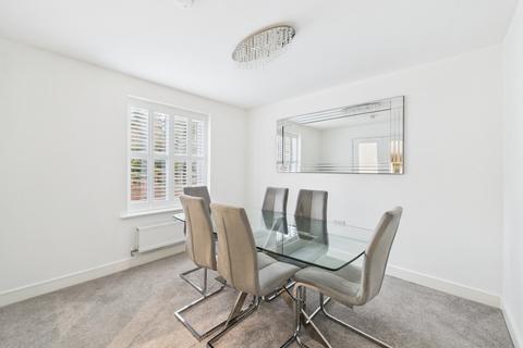 5 bedroom detached house for sale, Sessions Way, Northampton, NN5 4GT