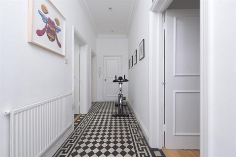 undefined, 36A The Avenue, London