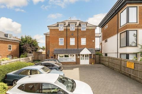 1 bedroom flat to rent, Springfield Lane, Weybridge KT13